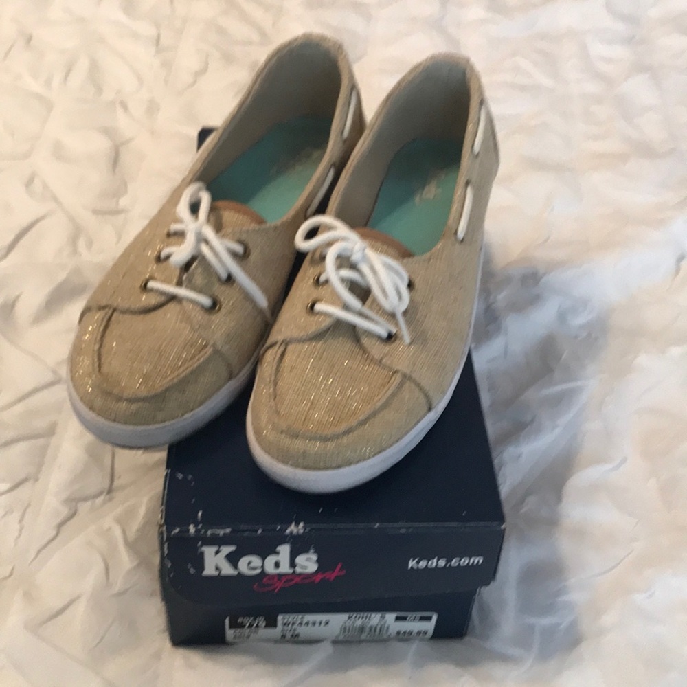 Keds canvas gold boat shoes